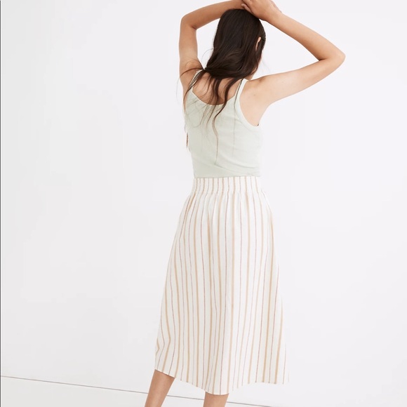 Madewell Linen-Cotton Smocked-Waist Button-Front Midi Skirt - Picture 3 of 5